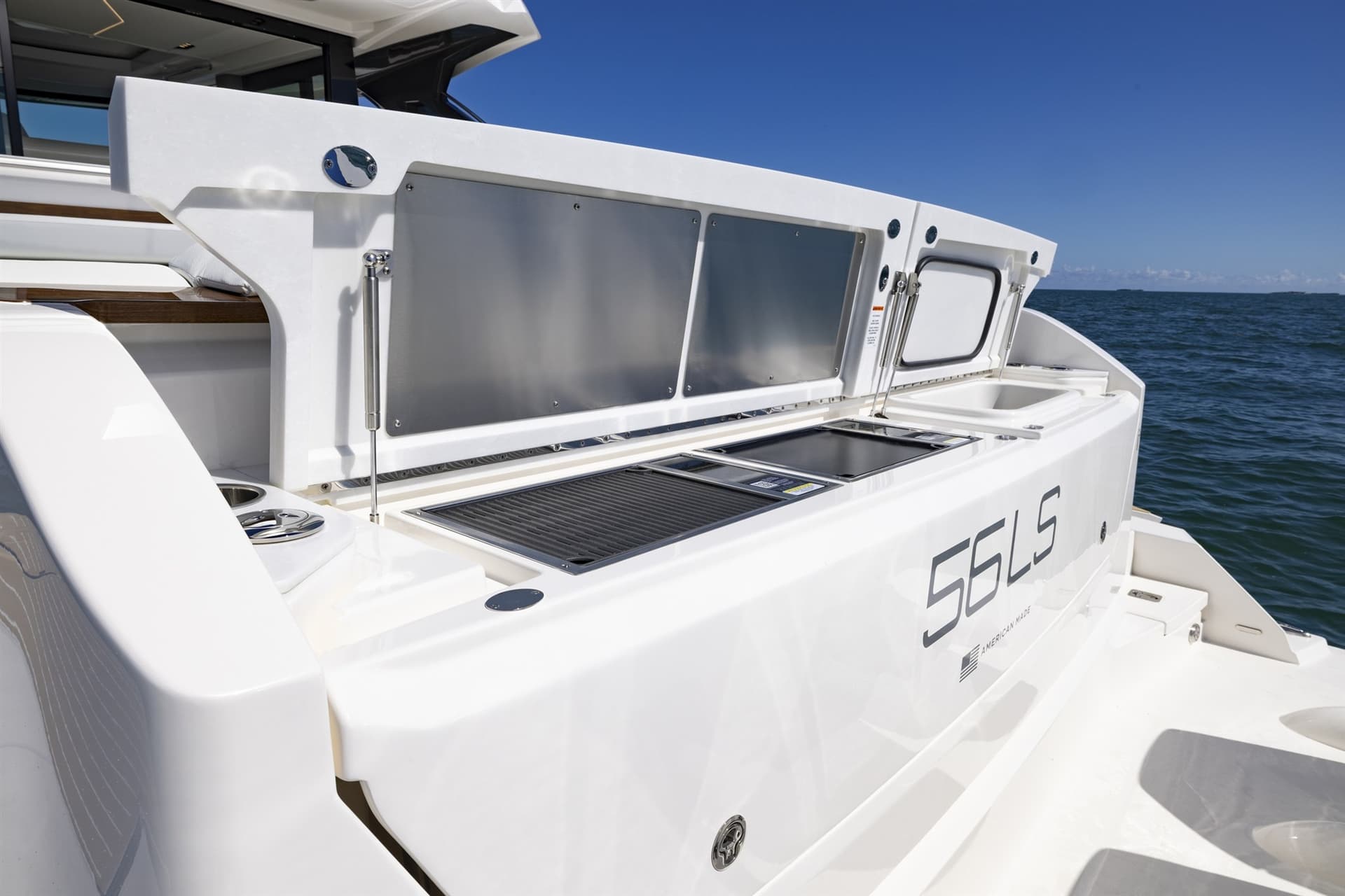 Tiara Yachts 56LS usato - foto hero 10