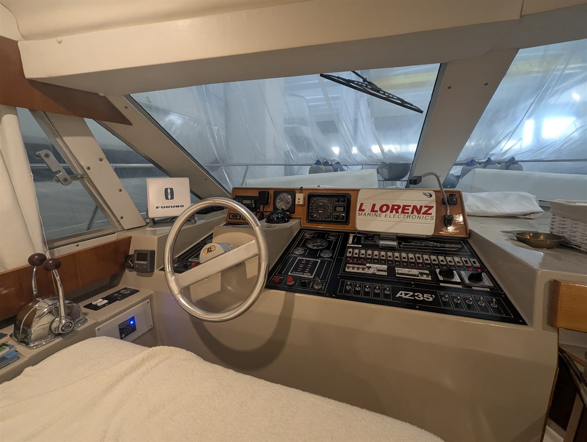 Azimut AZ 35 usato - foto hero 10