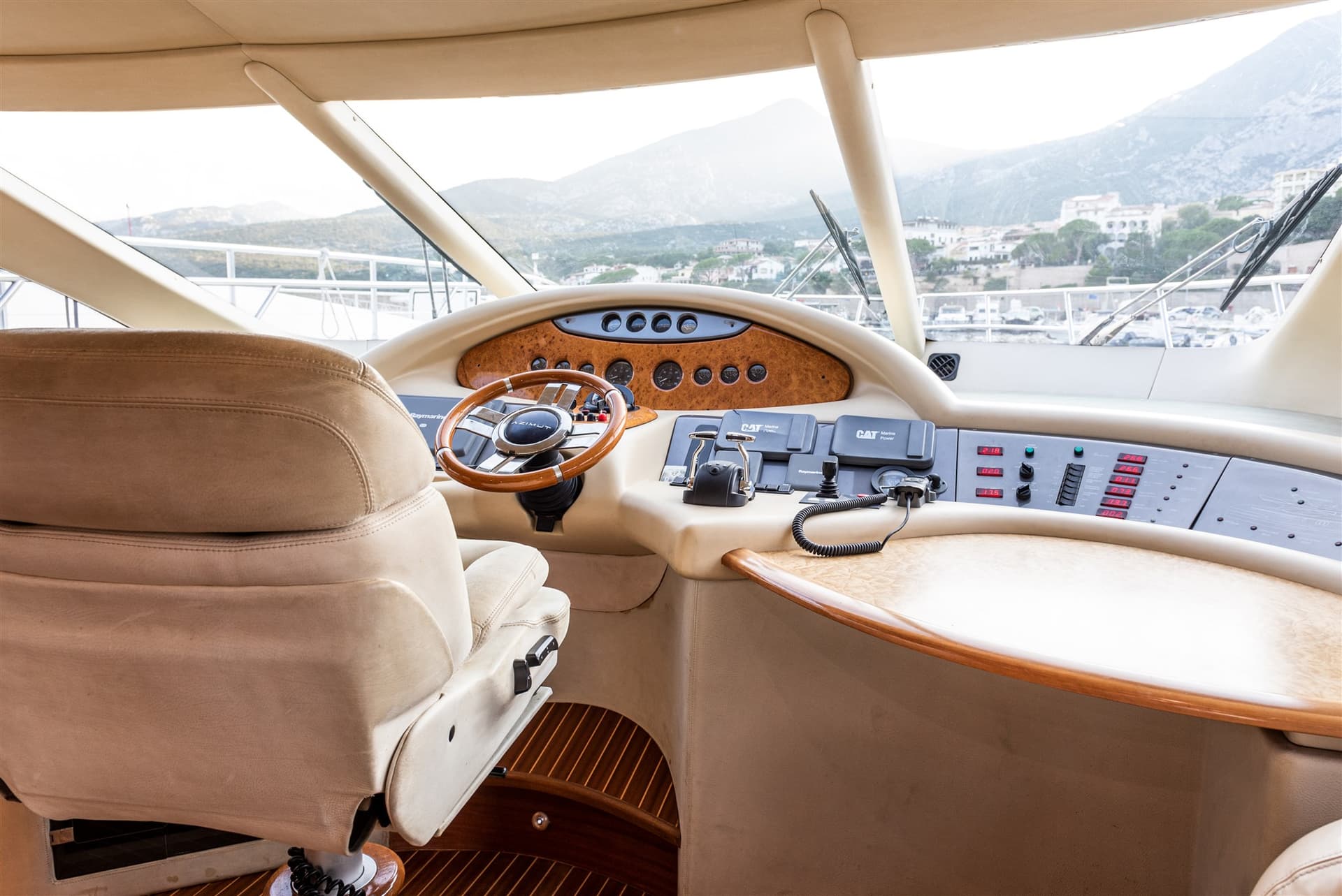 Azimut 62E usato - foto hero 13