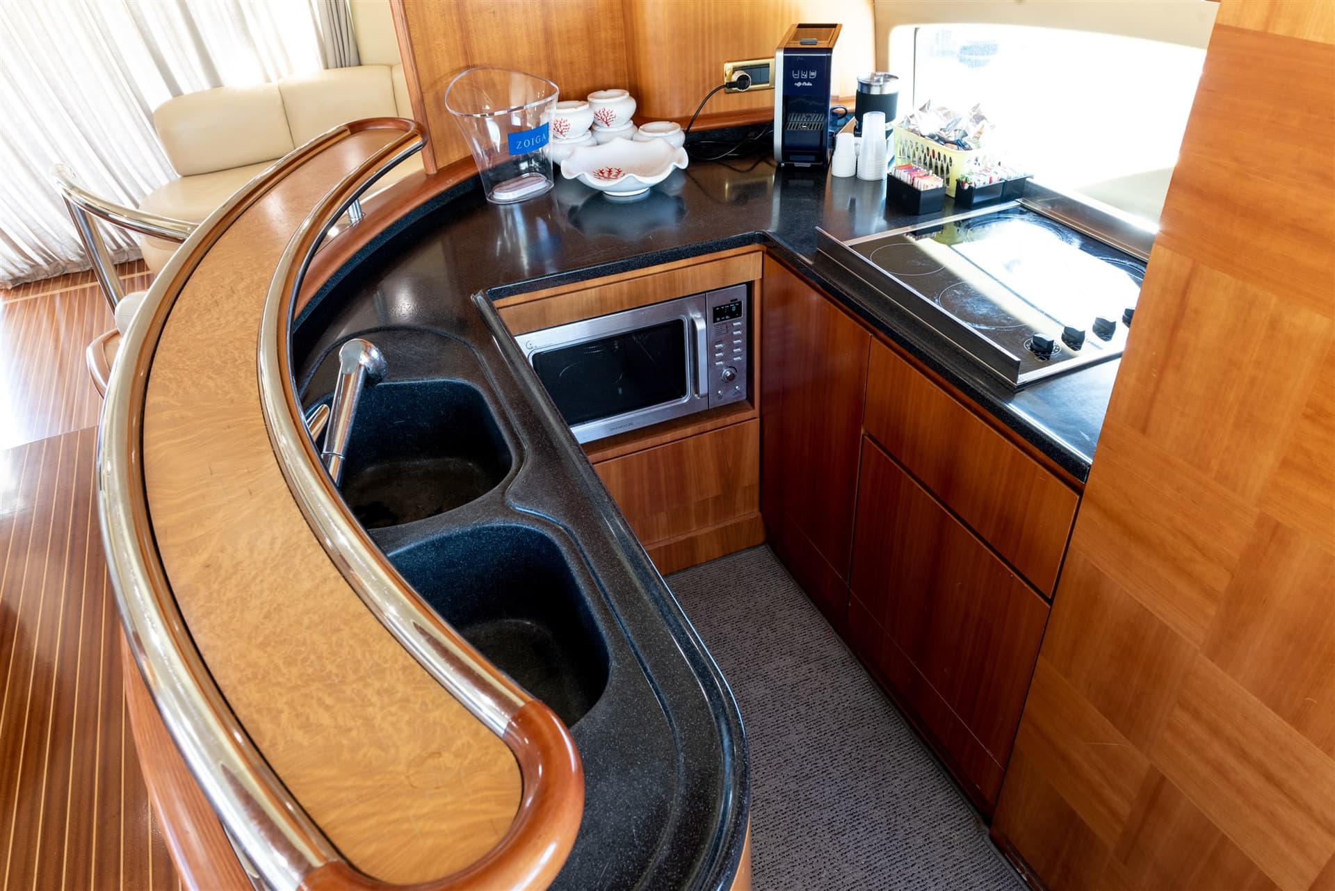 Azimut 62E usato - foto hero 18