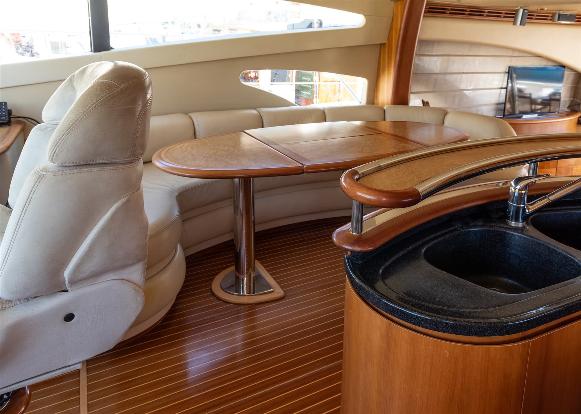 Azimut 62E usato - foto hero 17