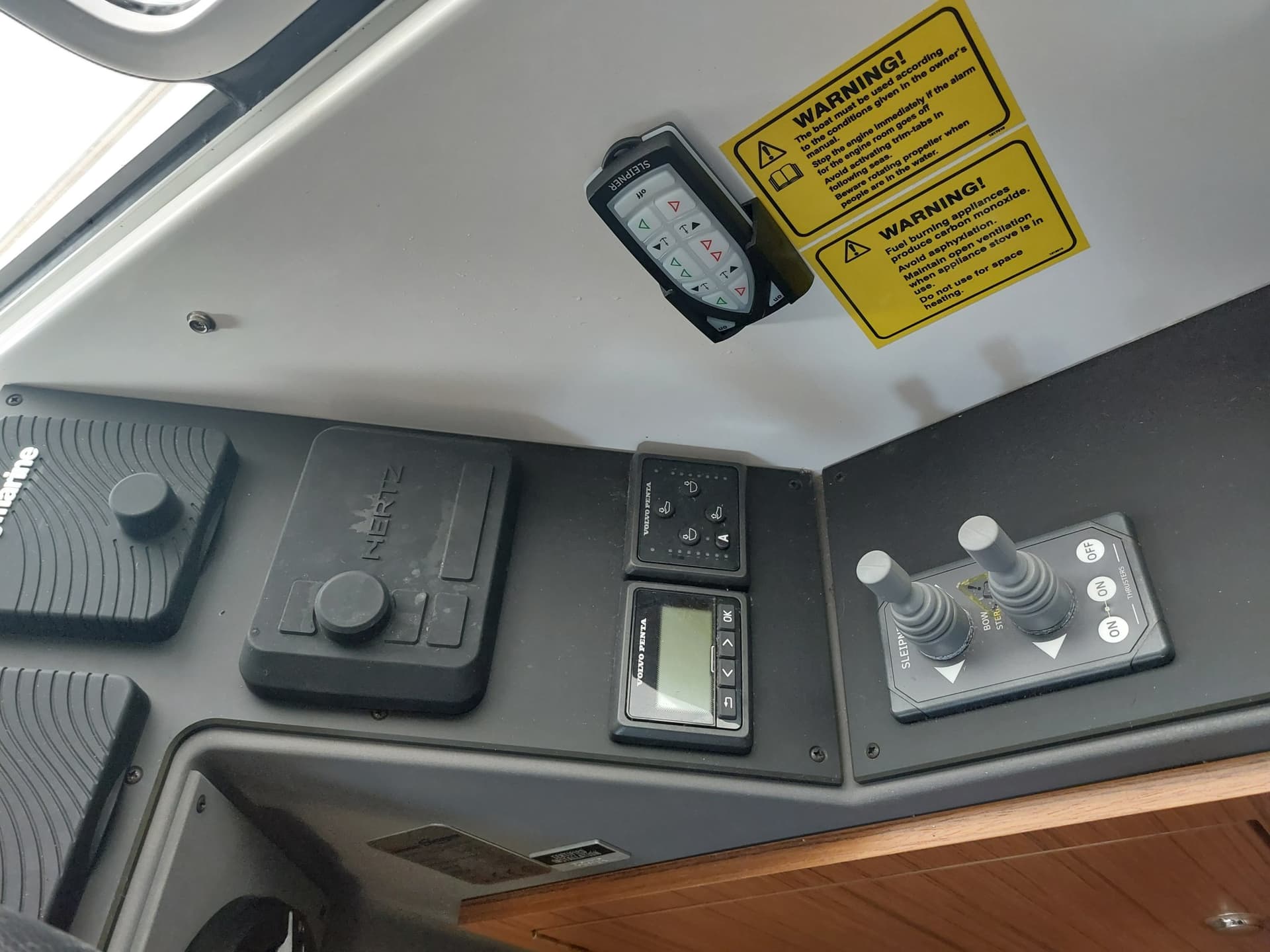 Saga Boats 390 HT used - hero image 8