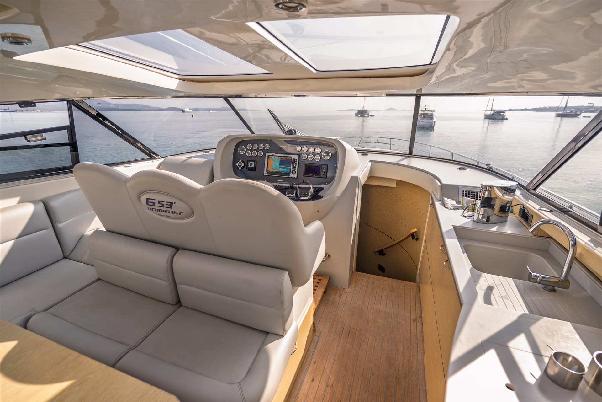 Primatist G 53' - Interior View Primatist G 53' - Interior View