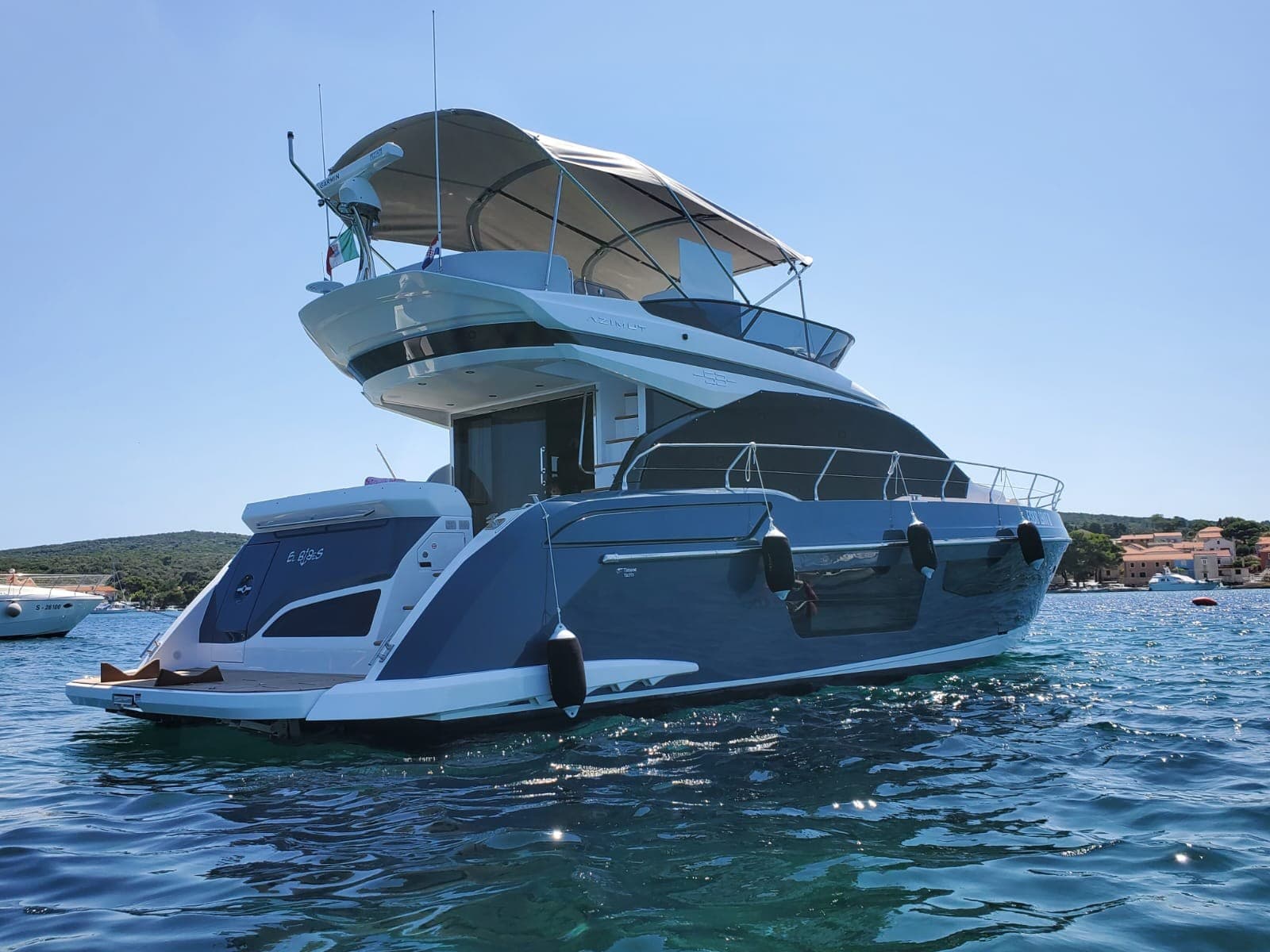 Azimut 53 Flybridge usato - foto hero 4