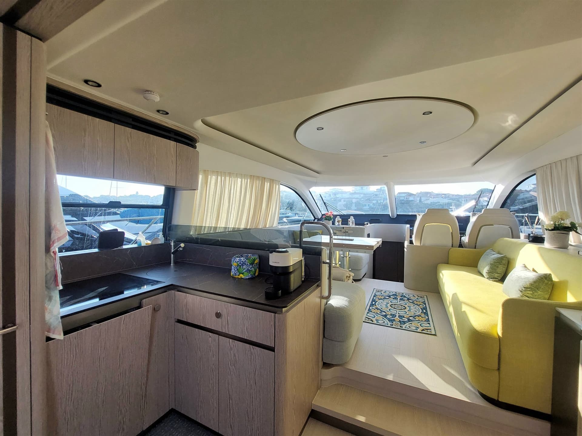 Azimut 53 Flybridge usato - foto hero 11