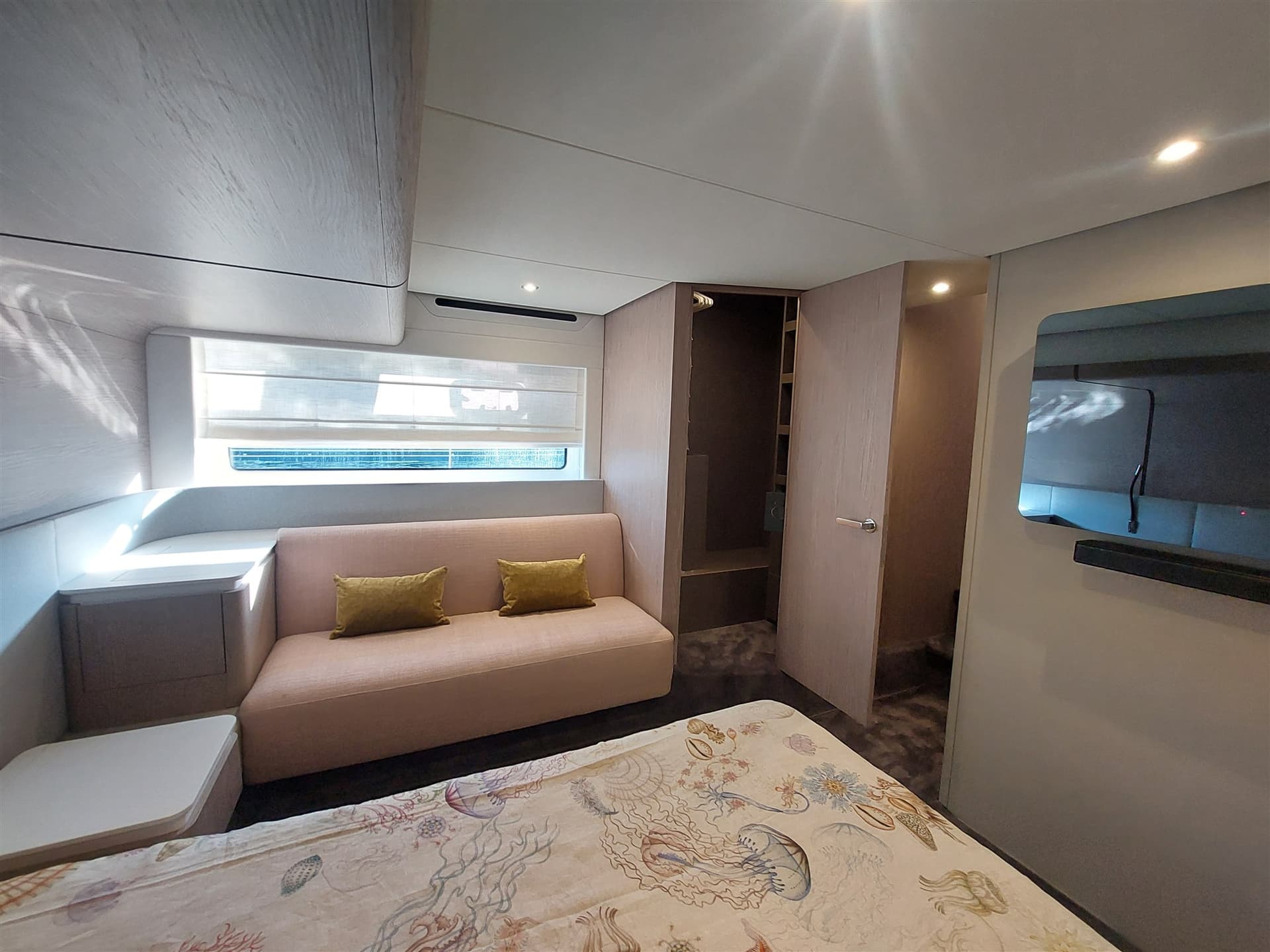 Azimut 53 Flybridge usato - foto hero 15