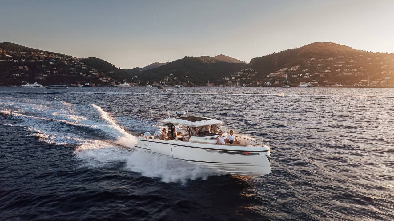 Saxdor 400 Gts - Detail View 1 Saxdor 400 Gts - Detail View 1