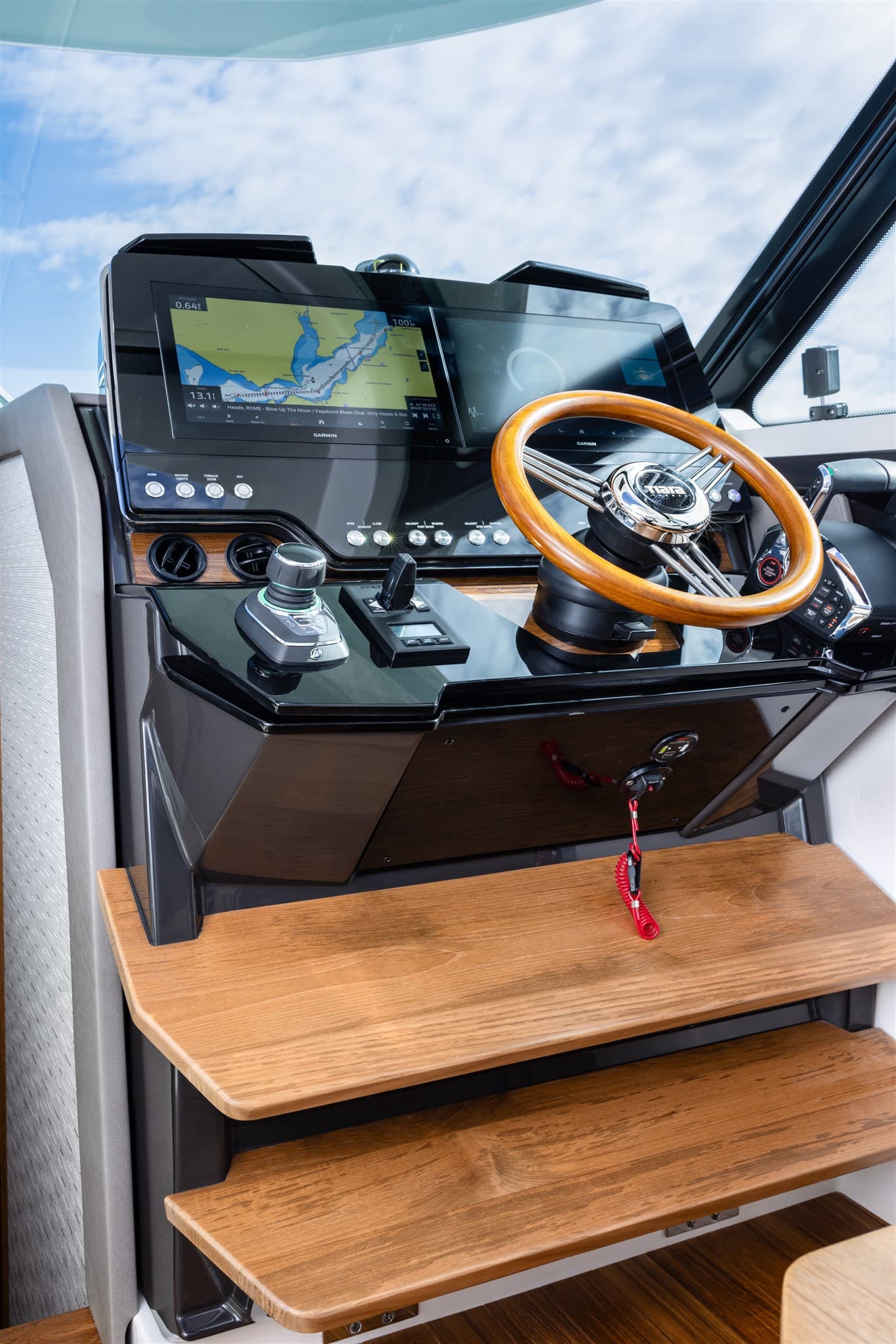 Tiara Yachts 43LE usato - foto hero 13