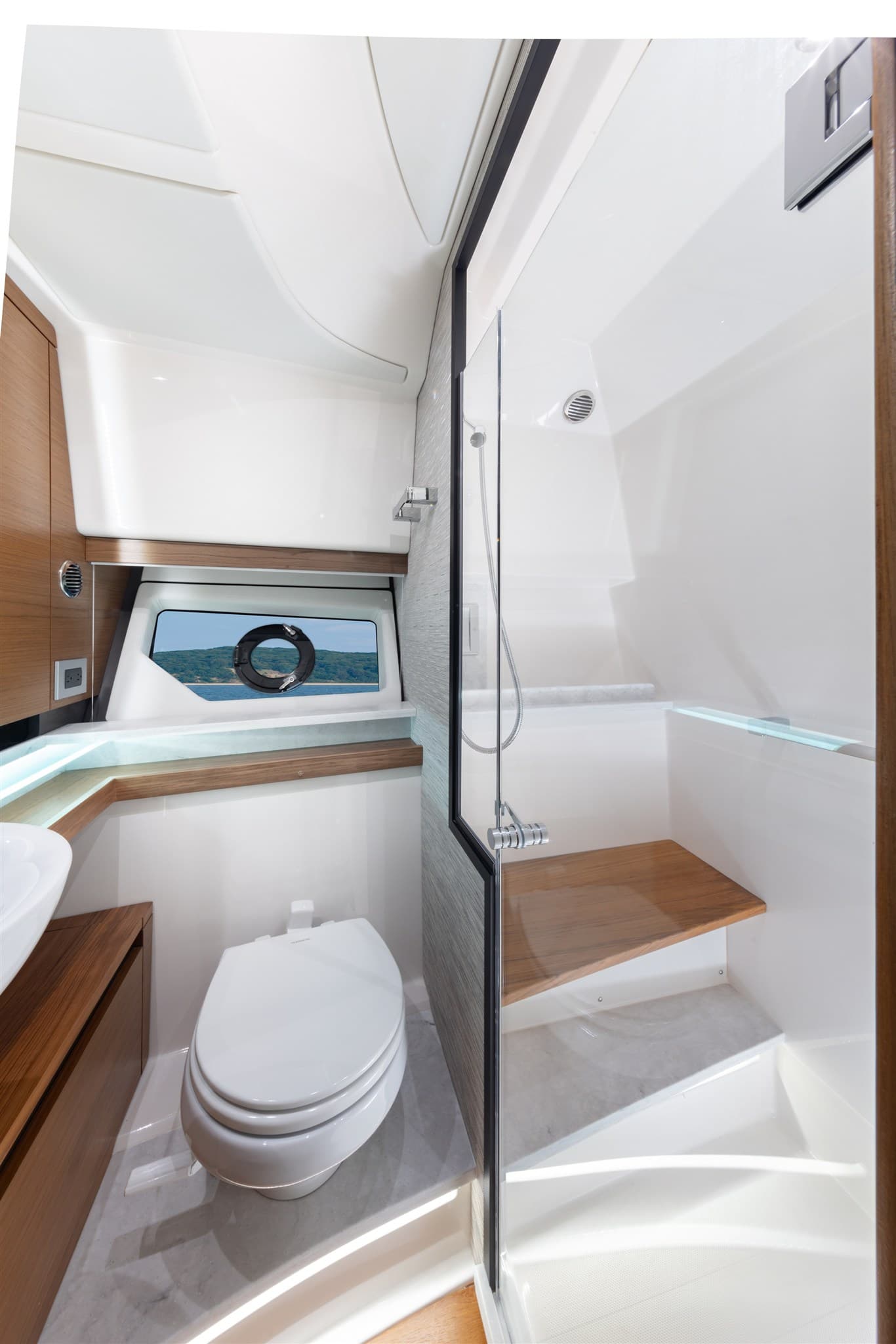 Tiara Yachts 43LE usato - foto hero 18