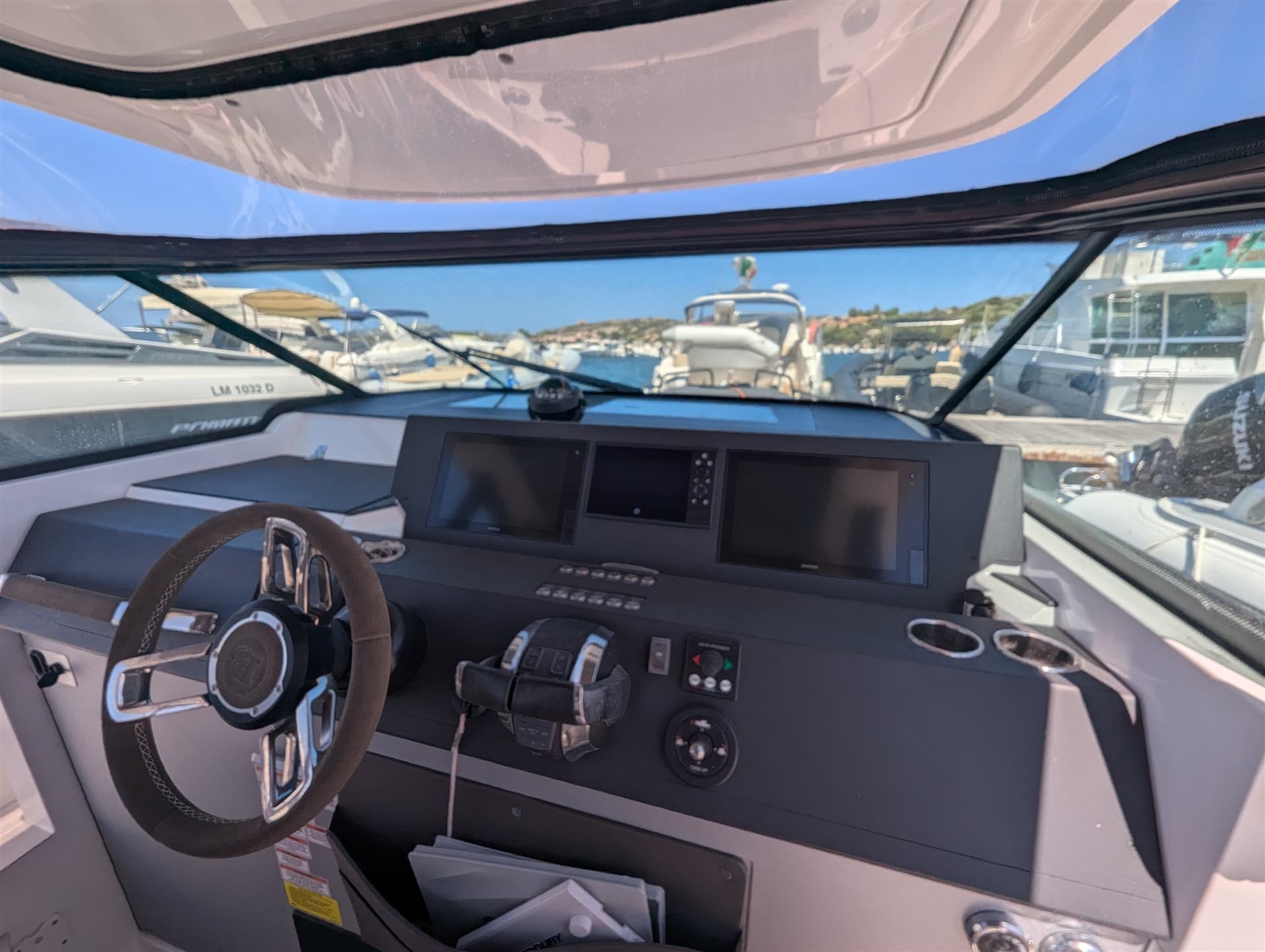 Axopar 37 St Brabus Line - Interior View Axopar 37 St Brabus Line - Interior View