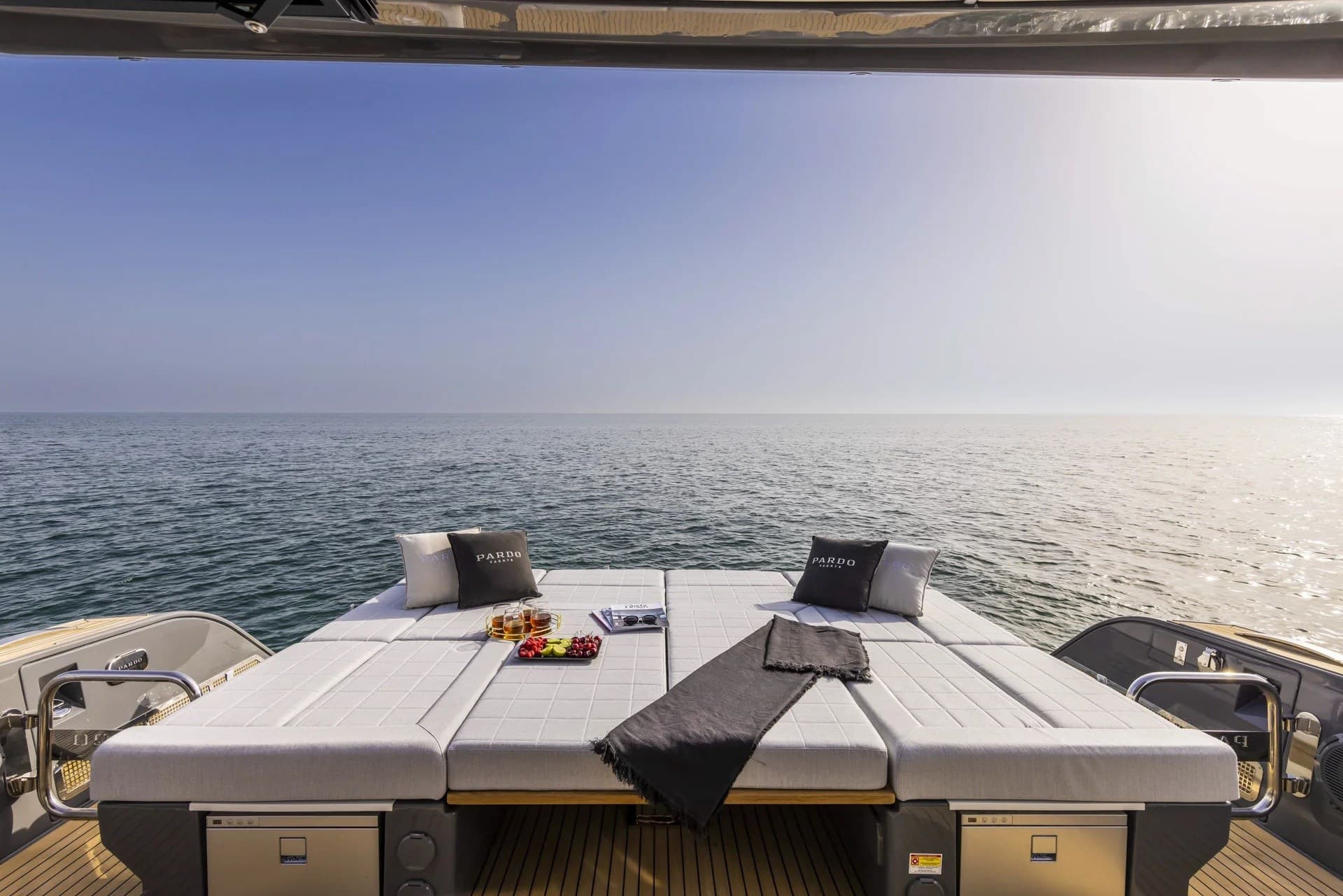 Pardo Yachts Gt 52 - Interior View Pardo Yachts Gt 52 - Interior View