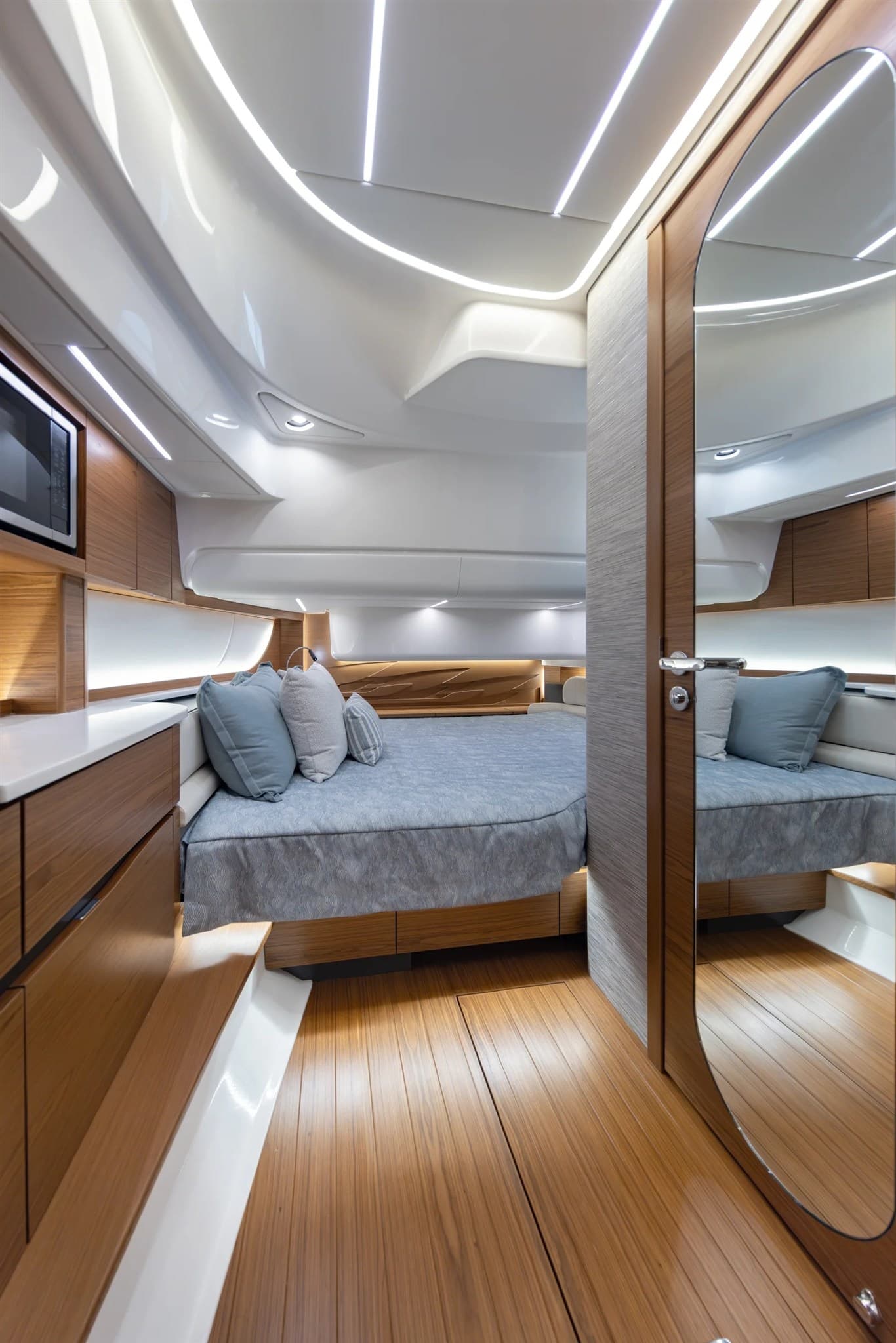 Tiara Yachts 39LS usato - foto hero 7