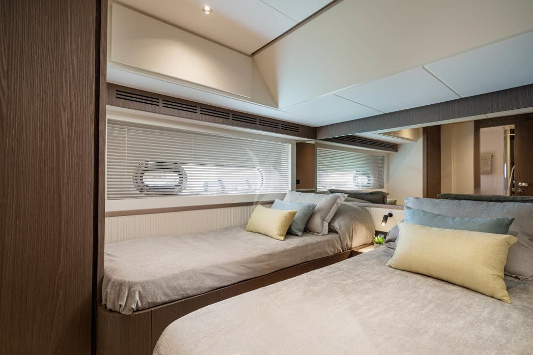 Azimut Magellano 66 MY 2015 usato - foto hero 17
