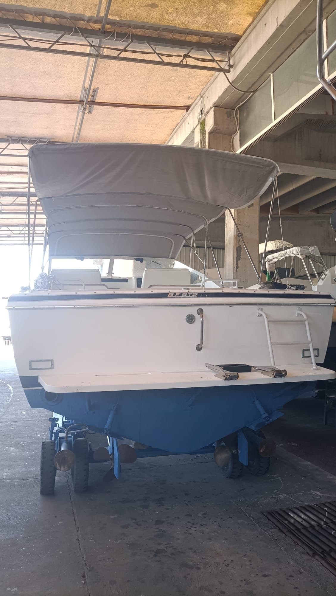 Bertram Yacht 28' Moppie d'occasion - image hero 6