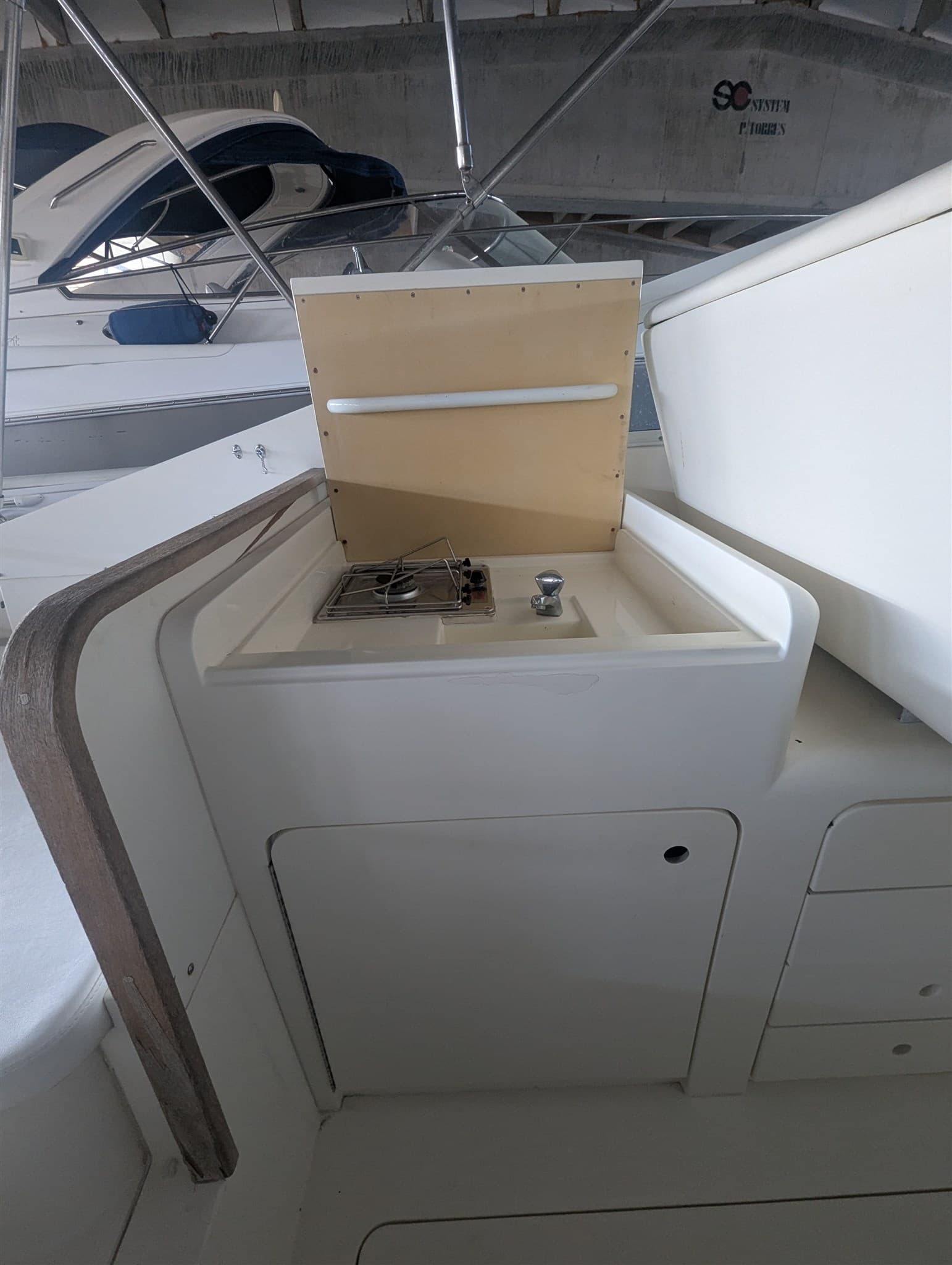 Bertram Yacht 28' Moppie d'occasion - image hero 10