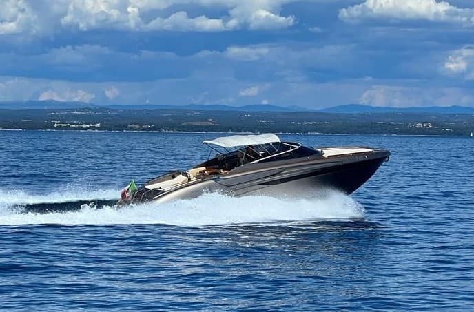 Riva Riva Rivarama - Interior View Riva Riva Rivarama - Interior View