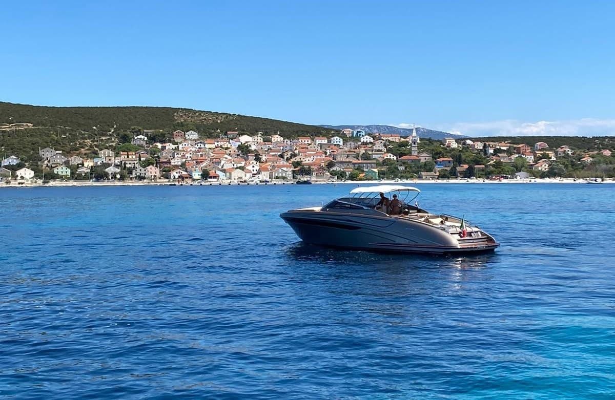 Riva Riva Rivarama - Deck View Riva Riva Rivarama - Deck View