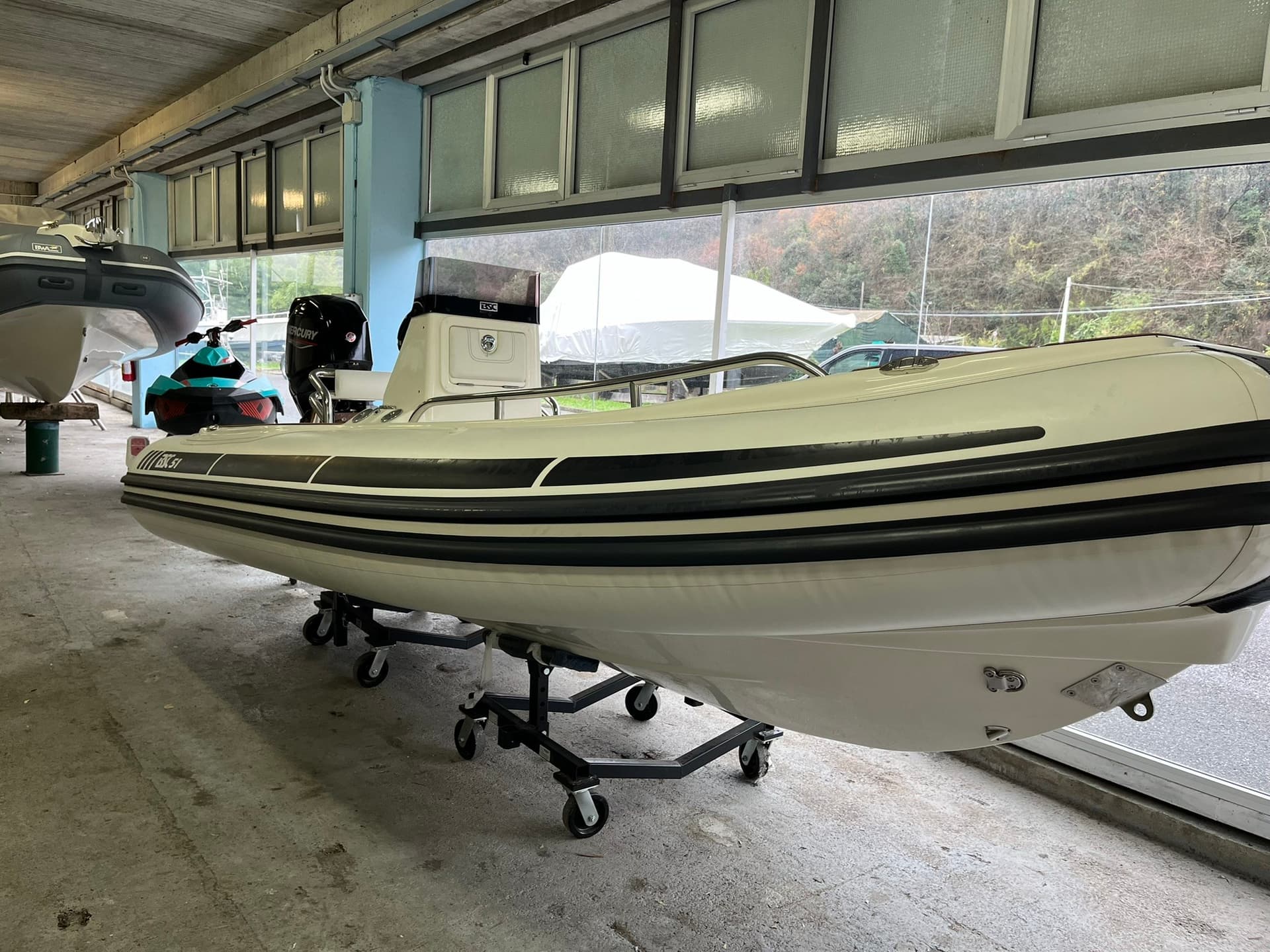 BSC 51 Tender - Main View BSC 51 Tender - Main View