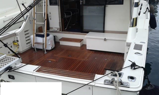 Bertram Yacht 37' Convertible - Interior View Bertram Yacht 37' Convertible - Interior View