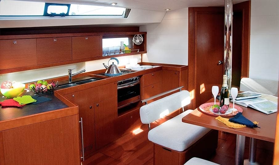 Beneteau Oceanis 45 gebraucht - Detail 4
