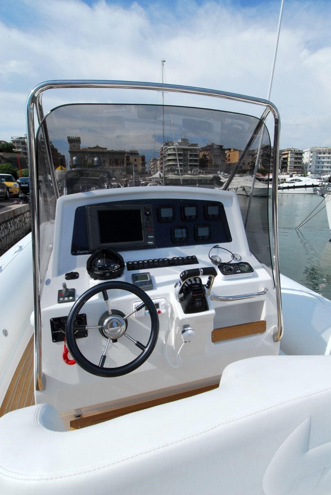 Heaven Heaven 40 - Detail View 1 Heaven Heaven 40 - Detail View 1