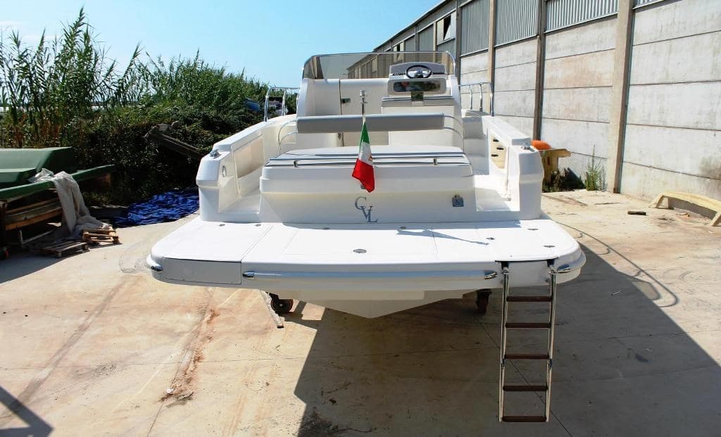 Cvl Impetus 33 - Deck View Cvl Impetus 33 - Deck View