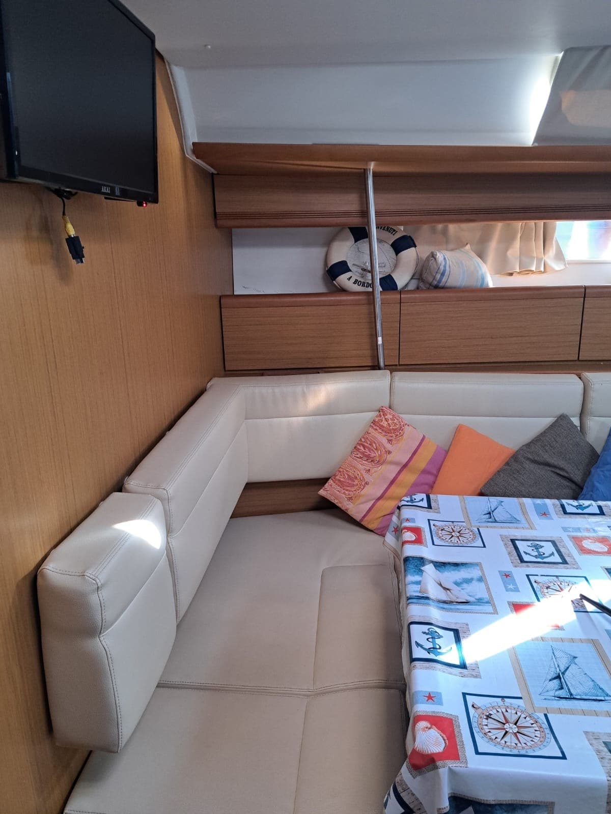 Jeanneau Sun Odyssey 49i used - detail 4