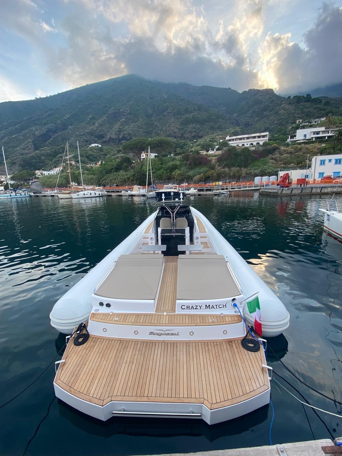 Magazzù Mx-13 Gran Coupe' - Detail View 1 Magazzù Mx-13 Gran Coupe' - Detail View 1