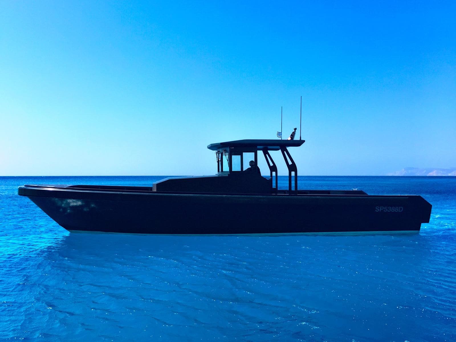 Figli Di Guarisco Giovanni M/Y 12m Aa Wj - Main View Figli Di Guarisco Giovanni M/Y 12m Aa Wj - Main View