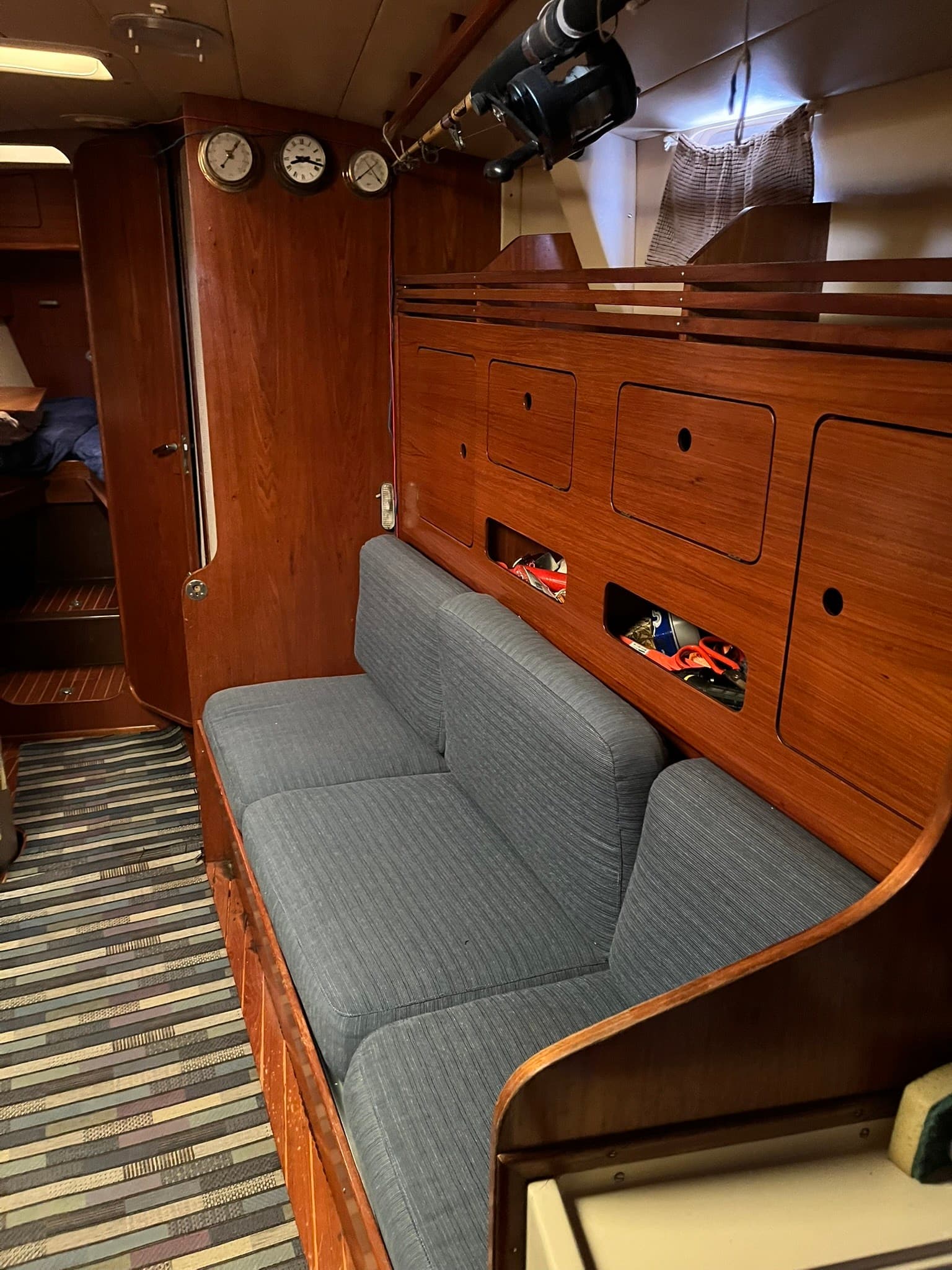 Alpa Alpa 38 - Deck View Alpa Alpa 38 - Deck View