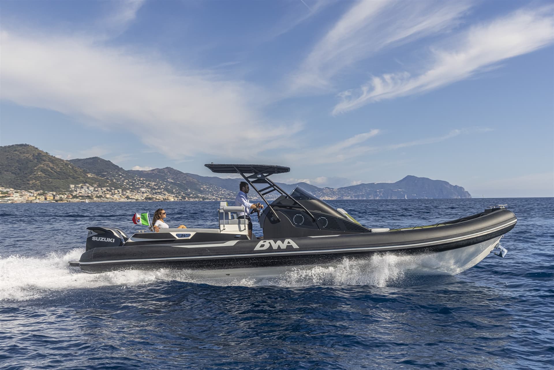 BWA 34 Premium - Deck View BWA 34 Premium - Deck View