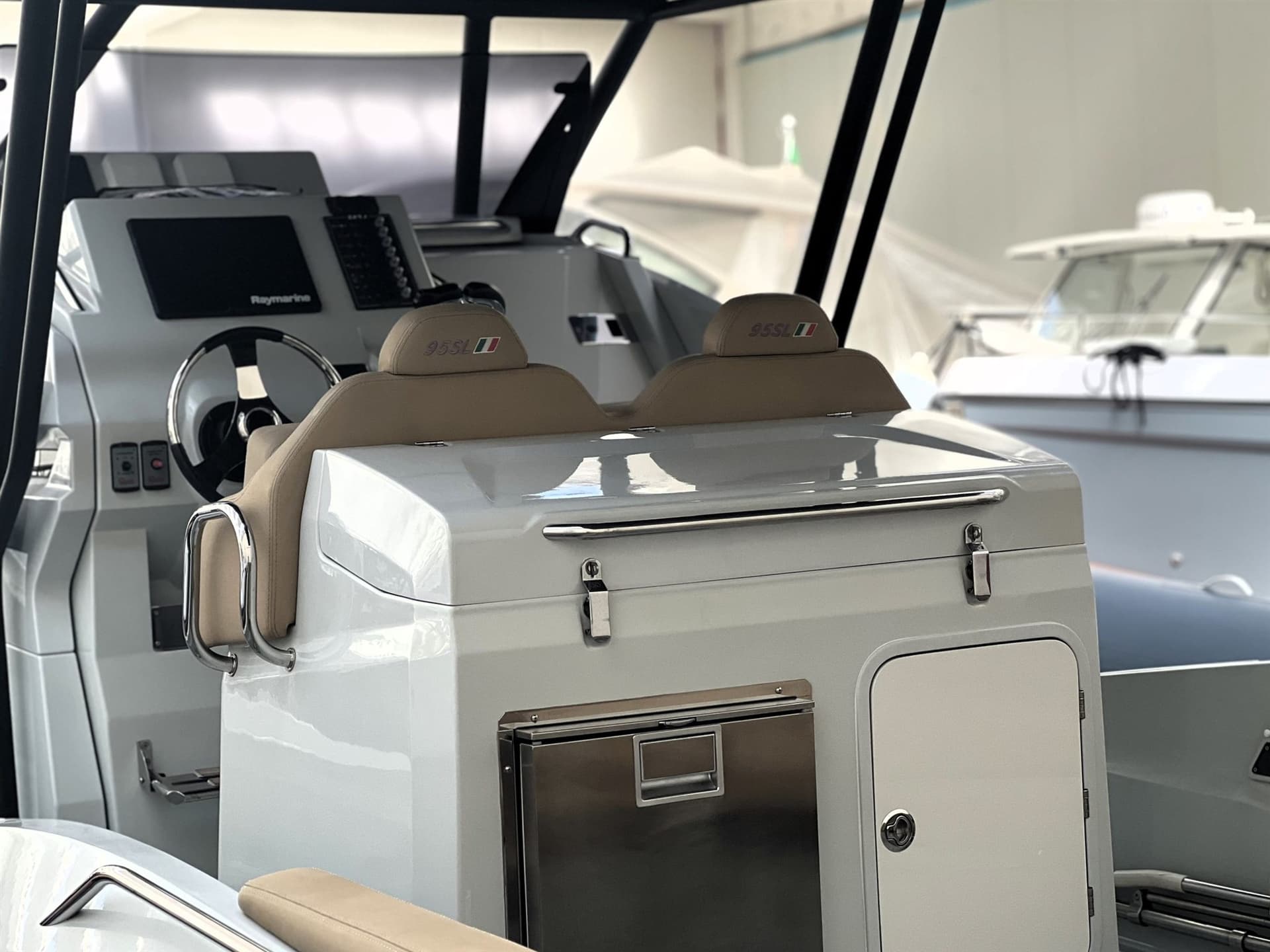 Zar Formenti Zar 95 Sport Luxury - Interior View Zar Formenti Zar 95 Sport Luxury - Interior View