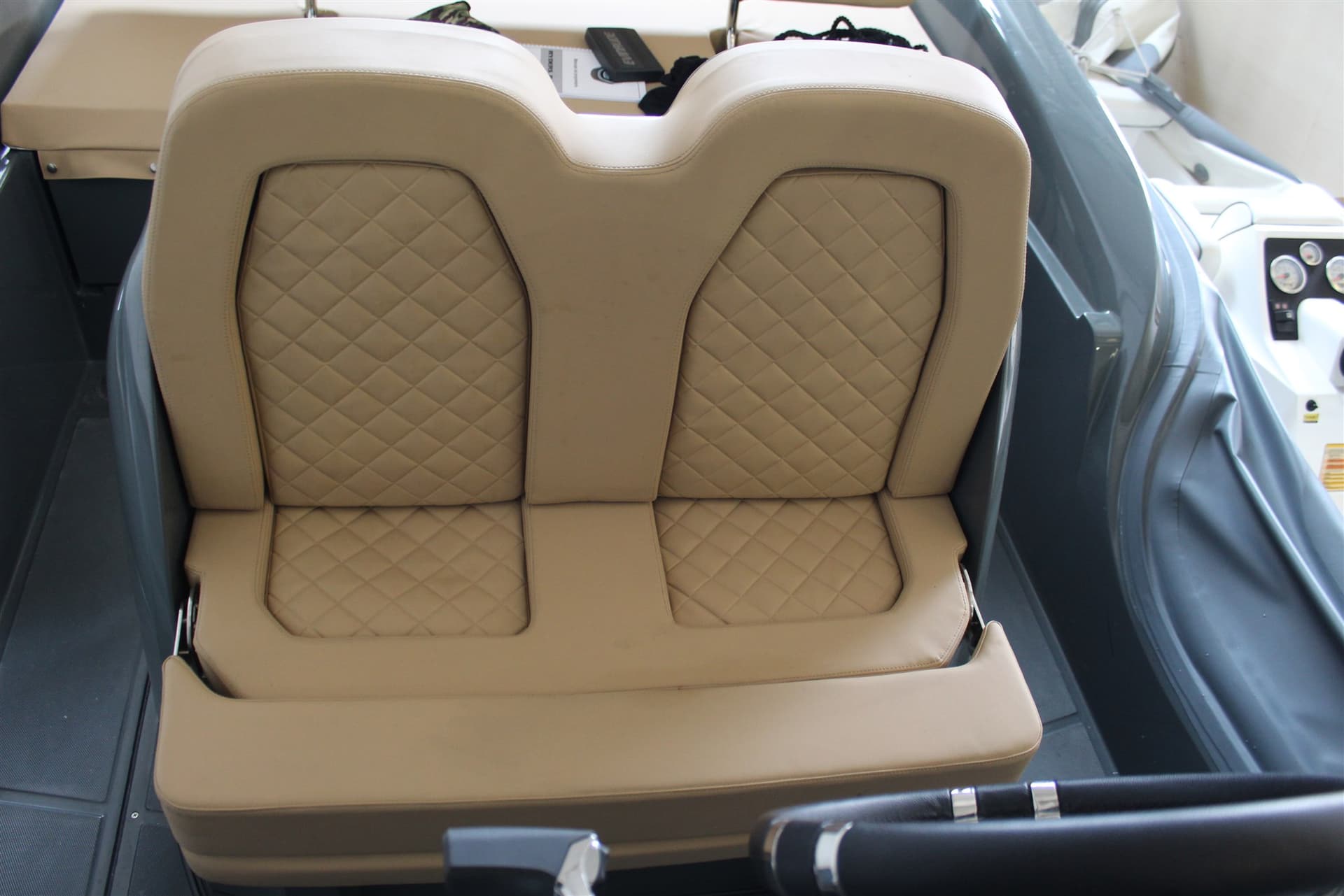 Ryders 750 Sport - Interior View Ryders 750 Sport - Interior View