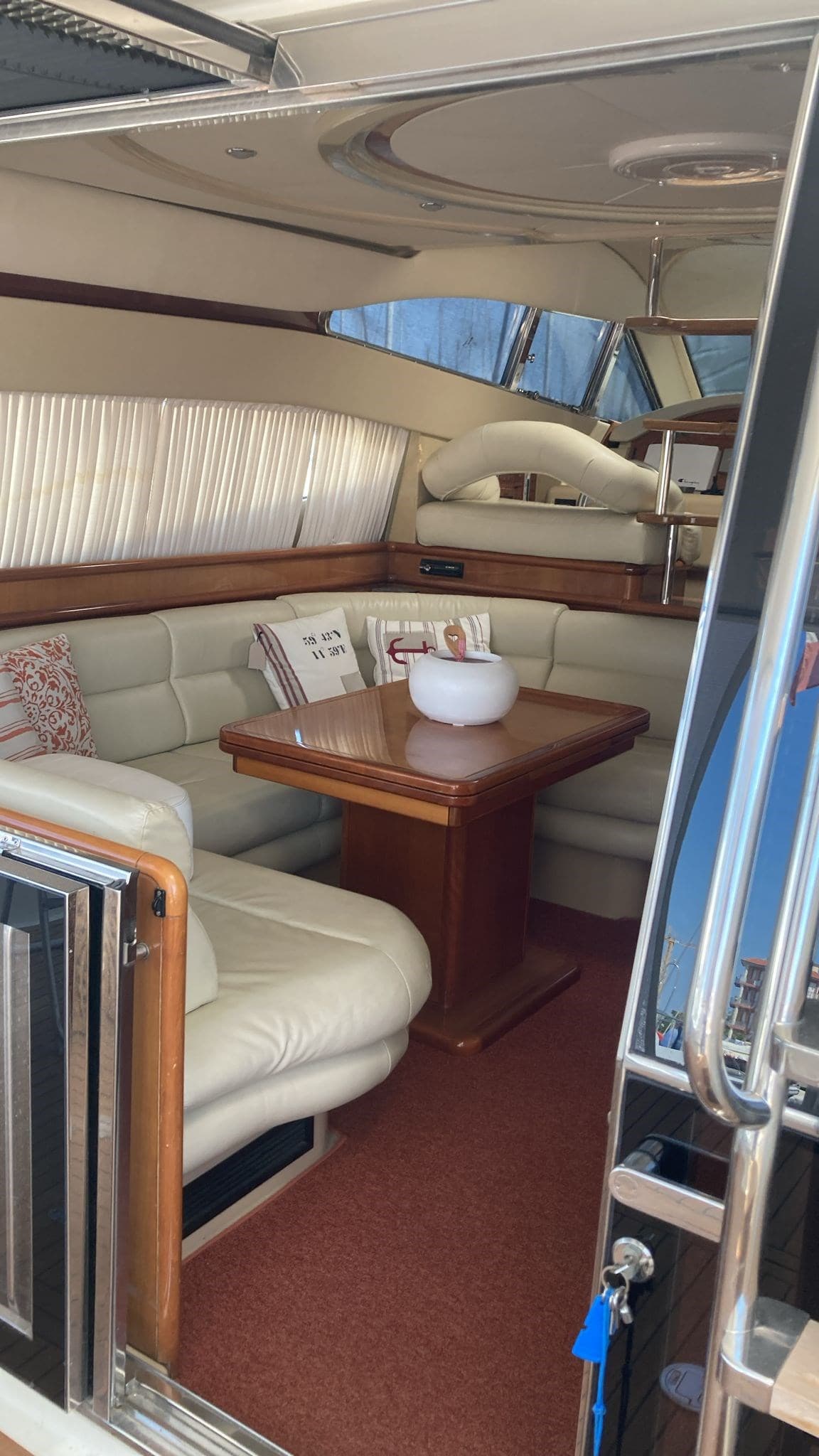 Ferretti Yachts Ferretti 46 - Interior View Ferretti Yachts Ferretti 46 - Interior View