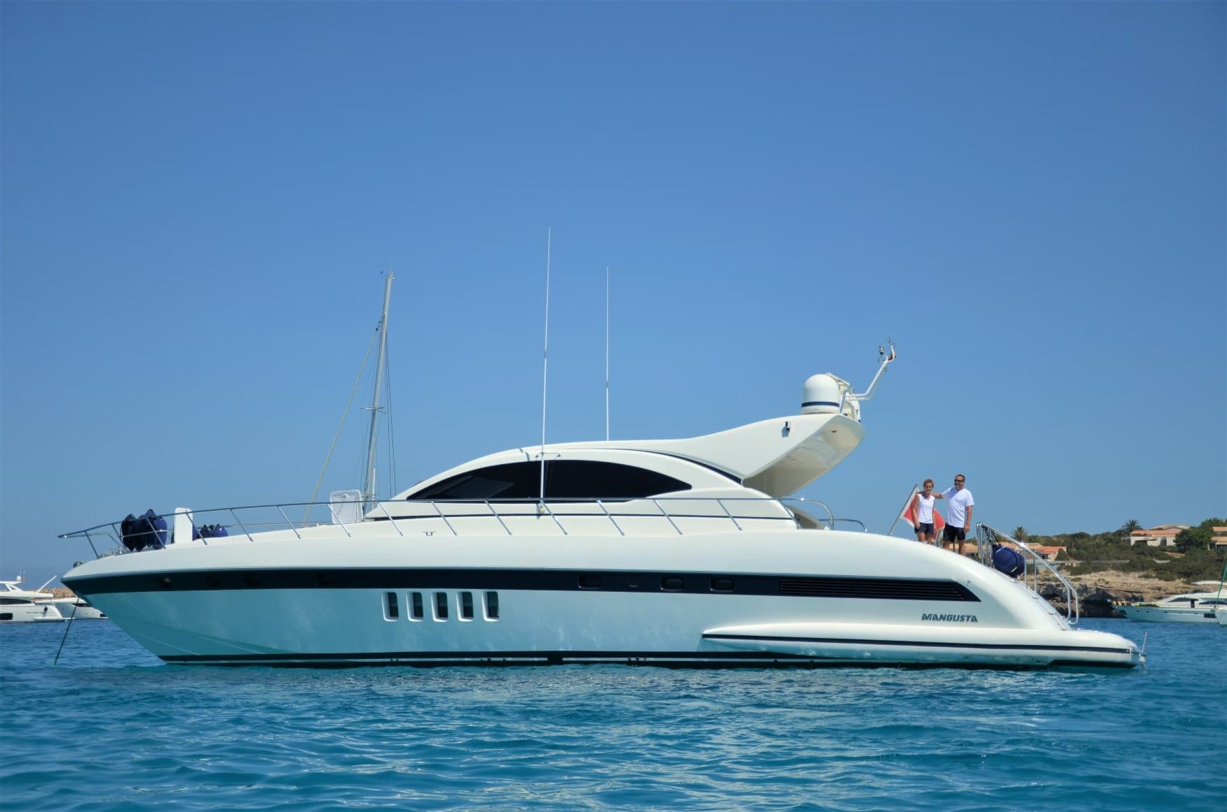Overmarine Mangusta 72 Open gebraucht - Detail 1