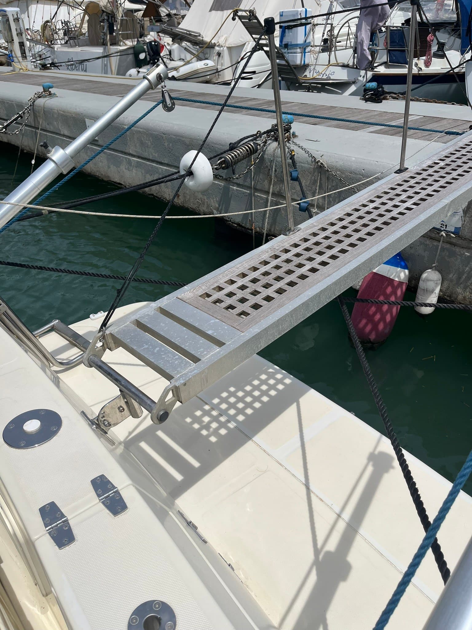 Ars Mare Rs 33 Fly - Interior View Ars Mare Rs 33 Fly - Interior View