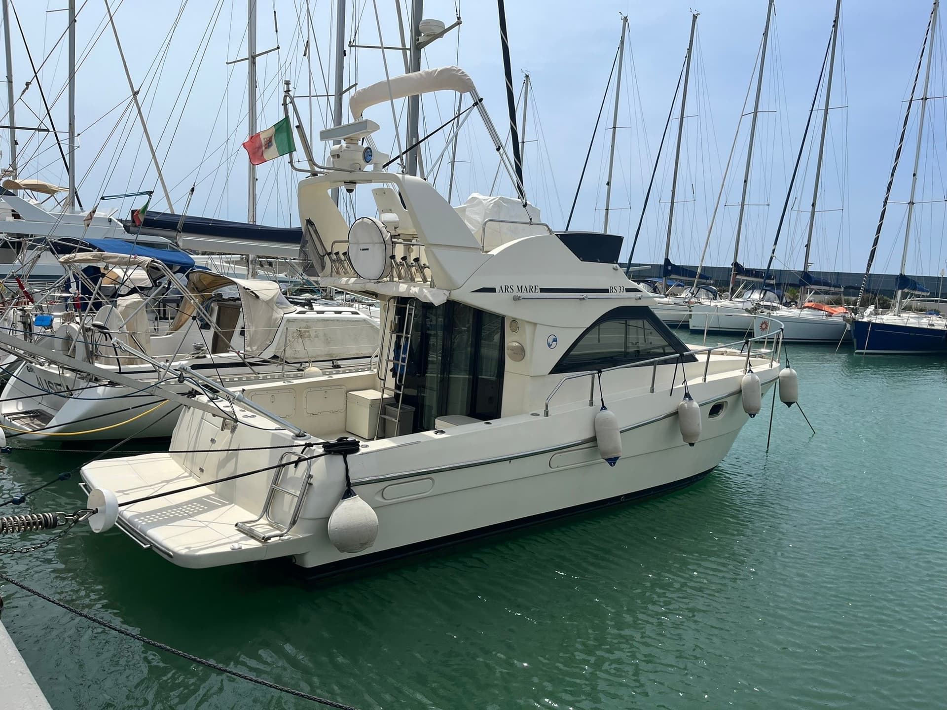 Ars Mare Rs 33 Fly - Detail View 1 Ars Mare Rs 33 Fly - Detail View 1