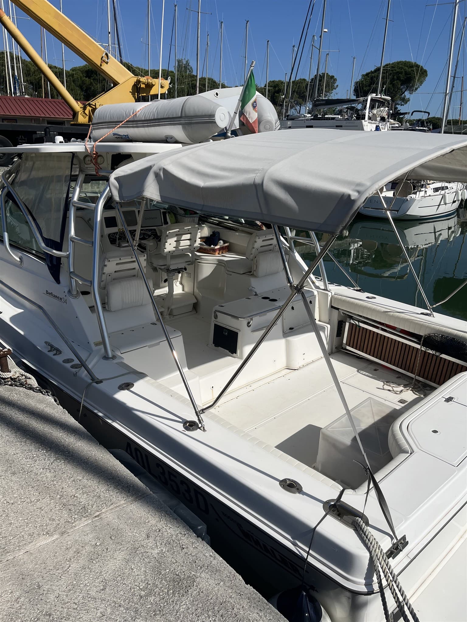 Boston Whaler 34 Defiance usato - dettaglio 3