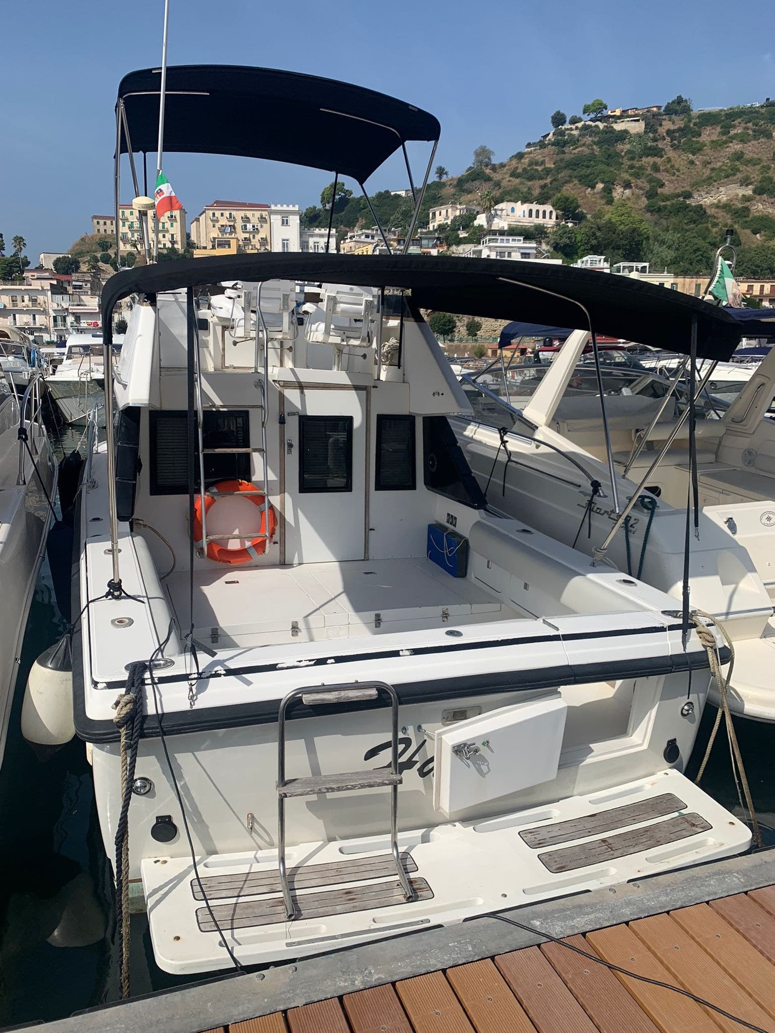 Phoenix 29 Sf Convertible - Main View Phoenix 29 Sf Convertible - Main View