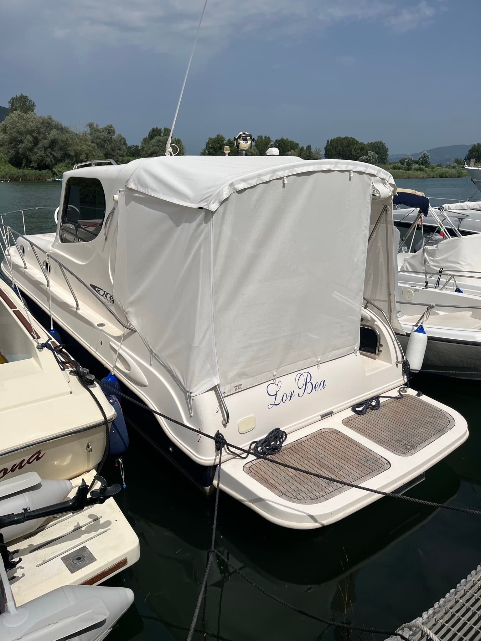 Manò Marine Mano' 24,50 Cruiser - Detail View 1 Manò Marine Mano' 24,50 Cruiser - Detail View 1