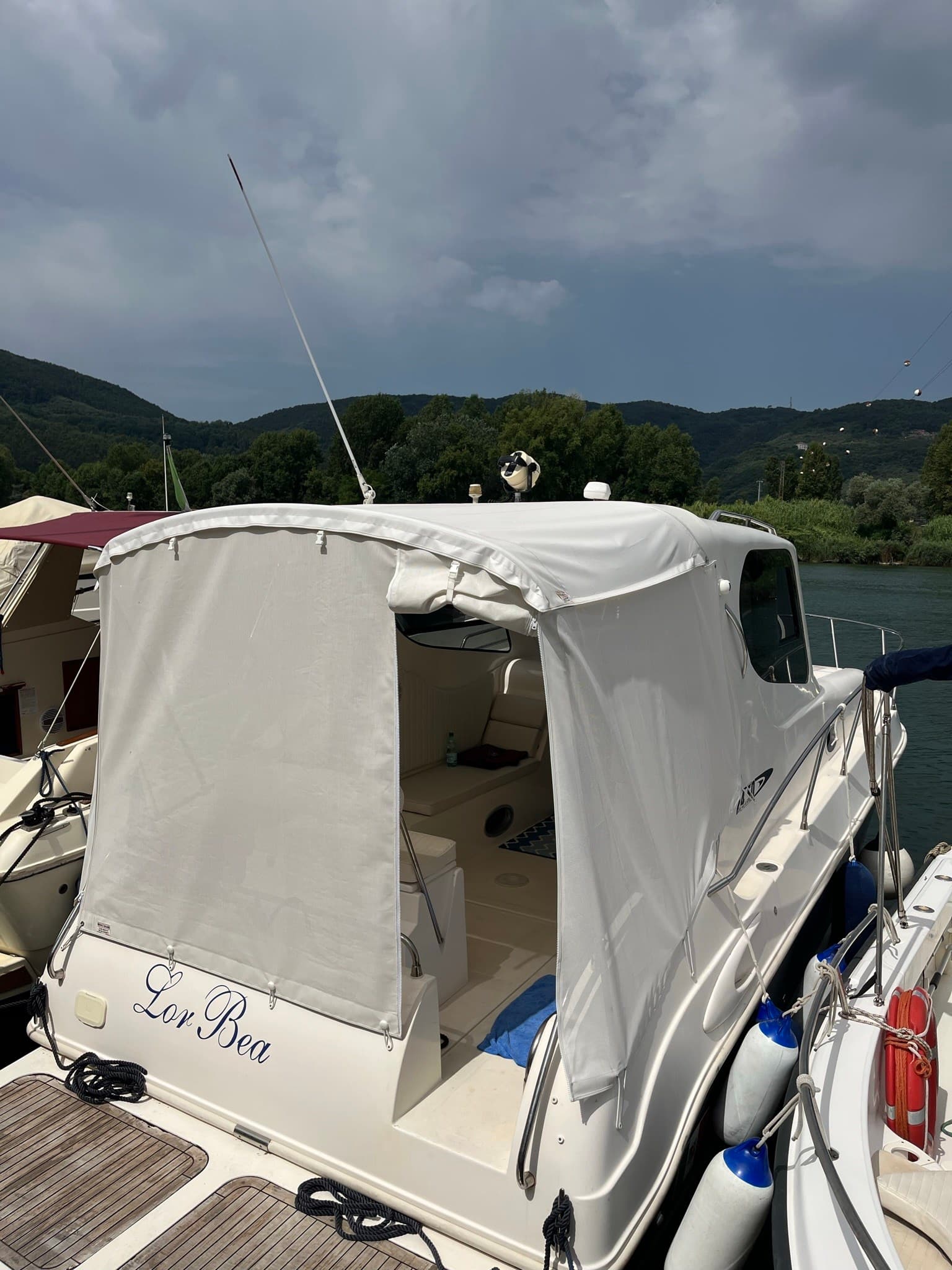 Manò Marine Mano' 24,50 Cruiser - Interior View Manò Marine Mano' 24,50 Cruiser - Interior View