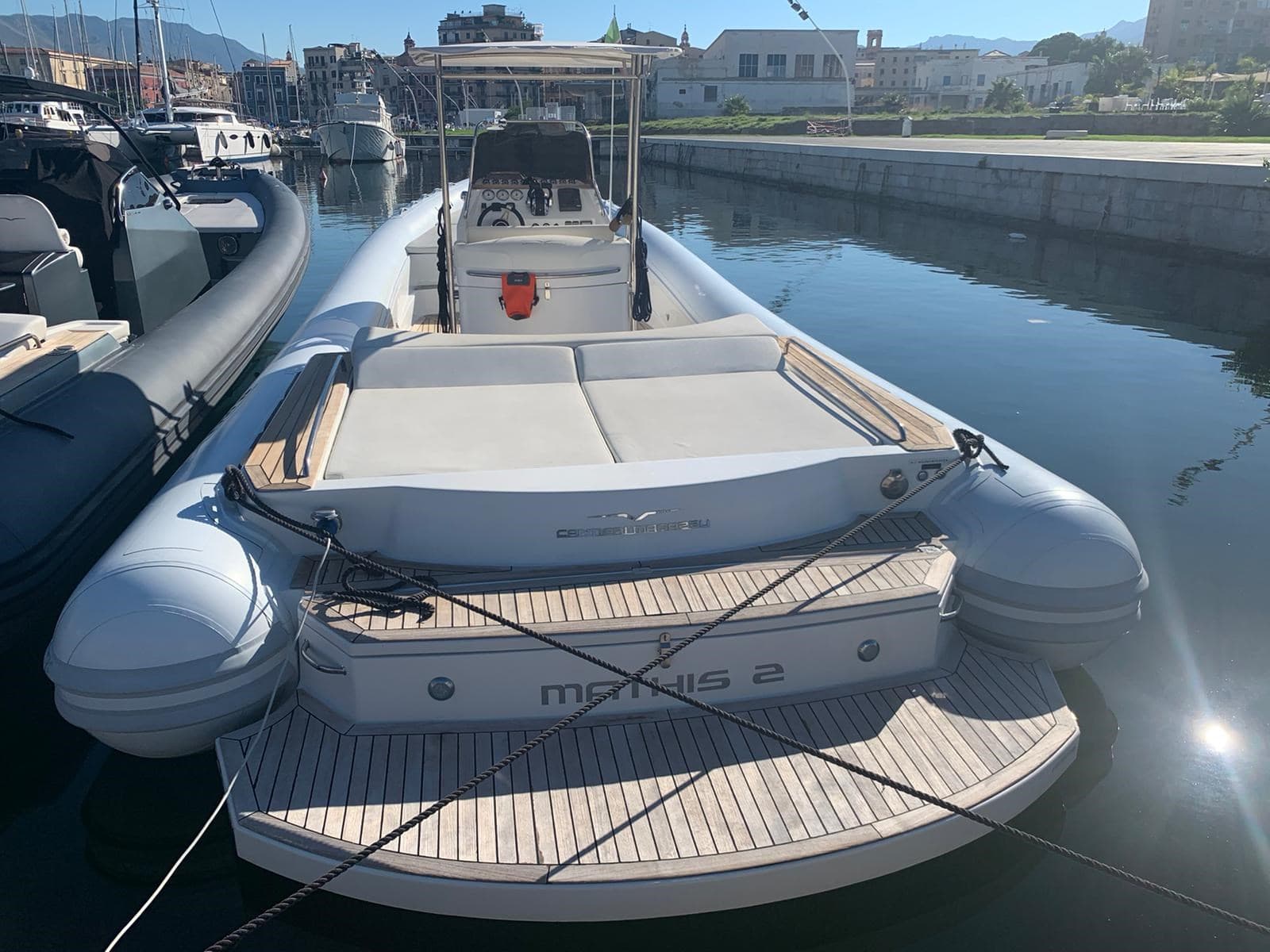 Magazzù Mx11 Spider - Detail View 1 Magazzù Mx11 Spider - Detail View 1