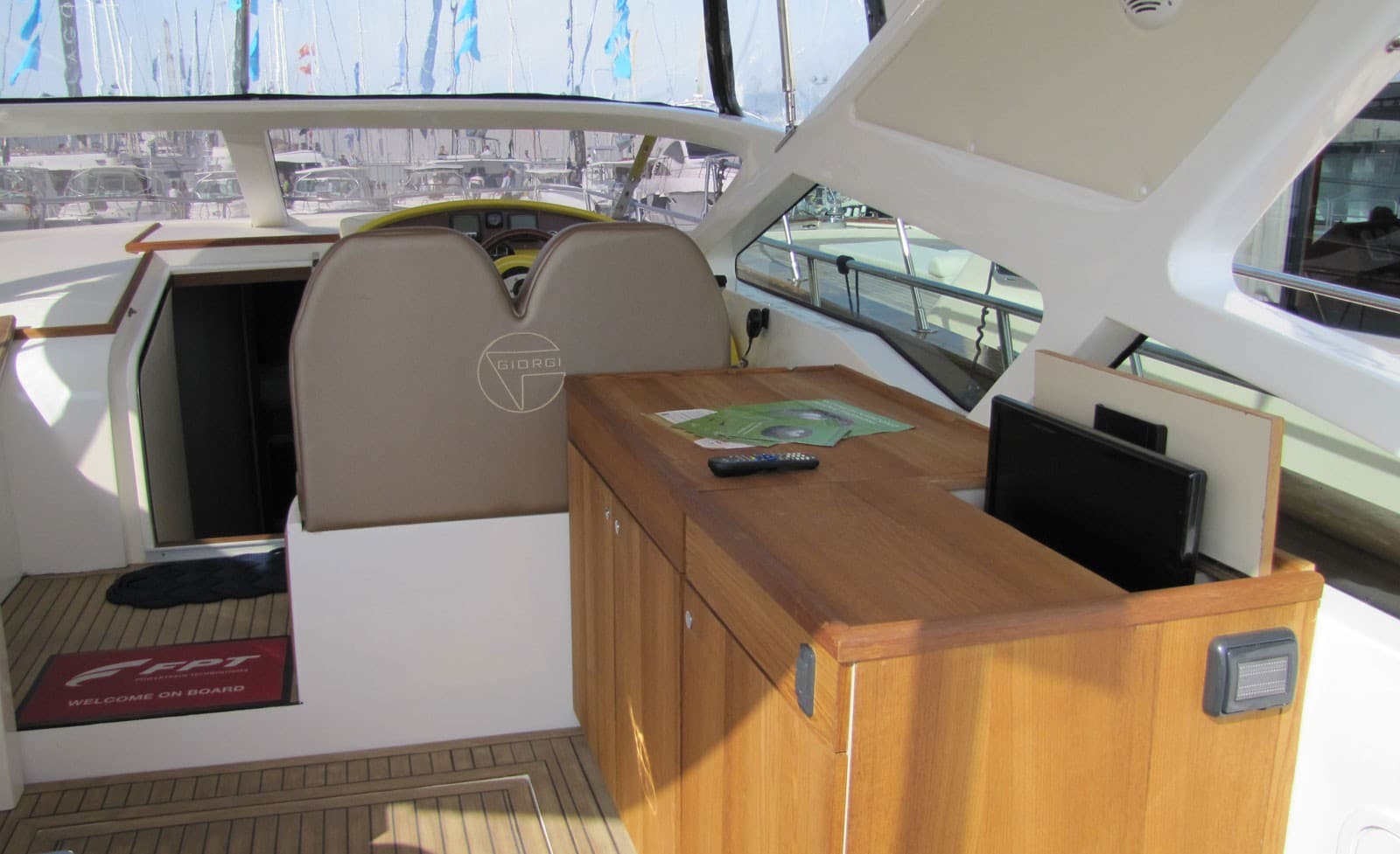 Giorgi Marine Giorgi 50 Aereotop - Deck View Giorgi Marine Giorgi 50 Aereotop - Deck View