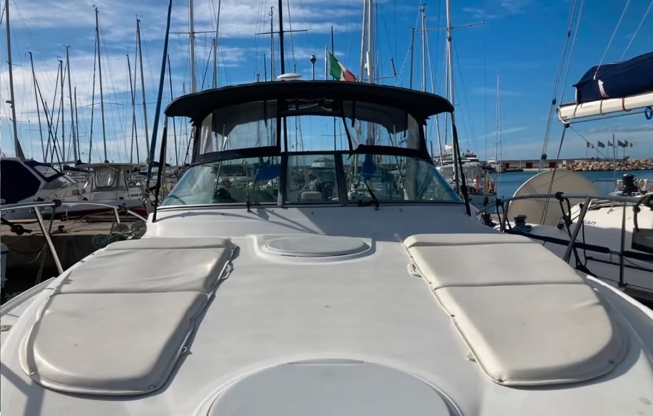 Four Winns Vista 298 - Interior View Four Winns Vista 298 - Interior View