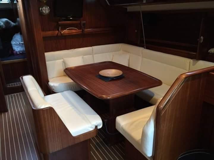 Bavaria 47 - Interior View Bavaria 47 - Interior View