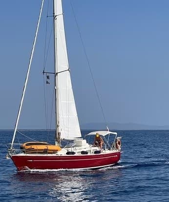 Wauquiez Chance 32 - Main View Wauquiez Chance 32 - Main View