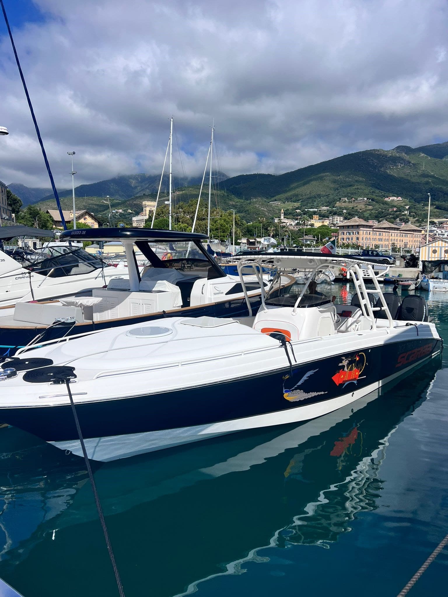 Wellcraft Marine Scarab 35 Sport Cuddy gebraucht - Detail 1