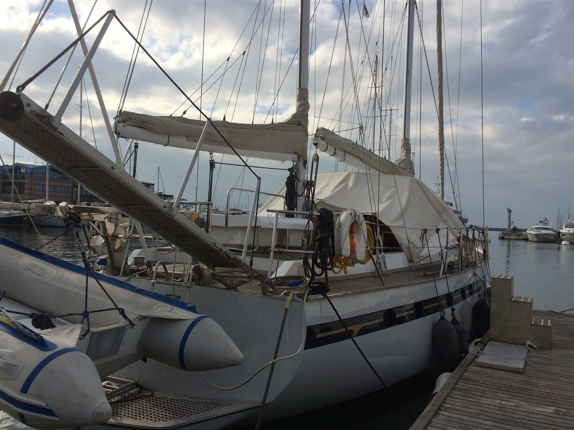 Benetti Sail Division MOTOVELIERO d'occasion - image hero 3