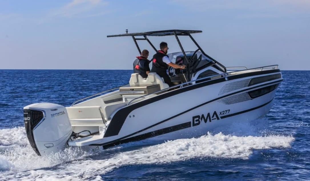 BMA X 277 - Interior View BMA X 277 - Interior View