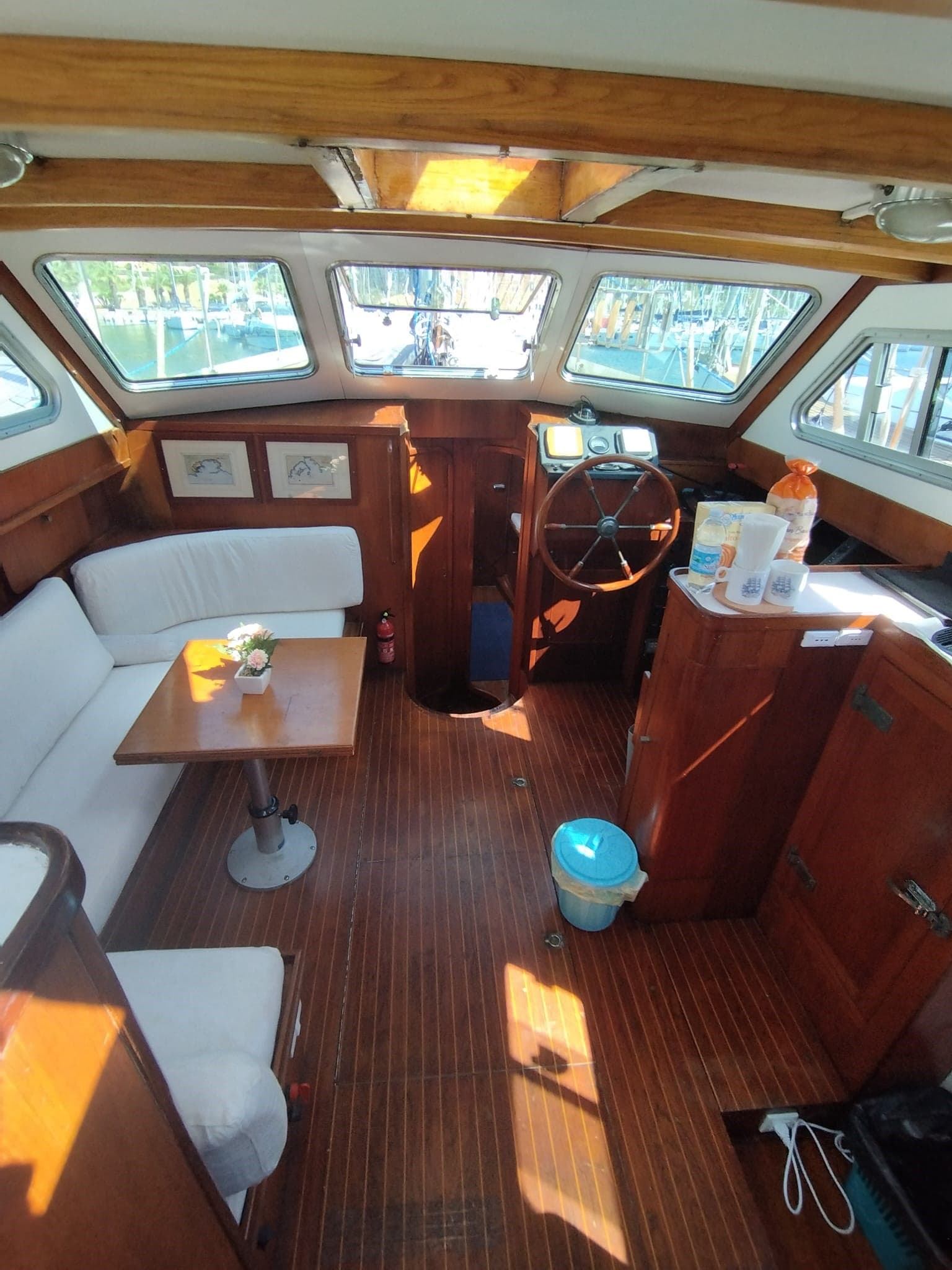 Cantieri Canaletti Motoveliero - Deck View Cantieri Canaletti Motoveliero - Deck View